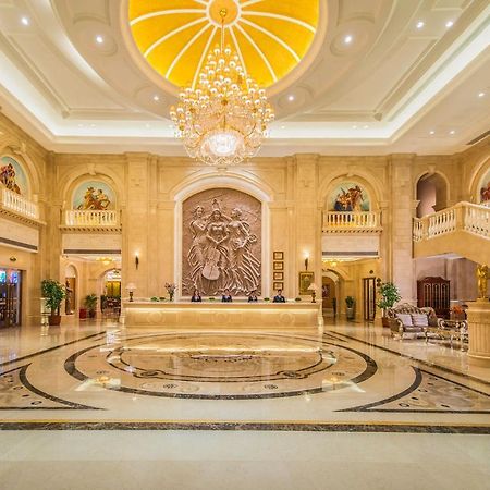 Vienna Classic Hotel Ganzhou Meilin Exterior photo